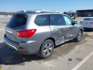 2020 Nissan Pathfinder S with VIN 5N1DR2AM4LC602127, listed as a IAAI auction lot 41762542 with 117,195 mi miles. Bid and sale history available at carsss.com. Image 4.