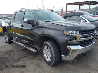2021 Chevrolet Silverado 1500 LT with VIN 3GCUYDED2MG481707, listed as a IAAI auction lot 41060076 with 27,535 mi miles. Bid and sale history available at carsss.com. Image 1.
