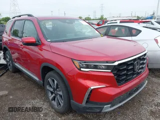 2025 Honda Pilot Elite z VIN 5FNYG1H82SB053897, wystawiony jako IAAI lot #42159290 z przebiegiem 6 168 mil mil oraz . Historia ofert i sprzedaży dostępna na DreamBid. Obrazek 1.