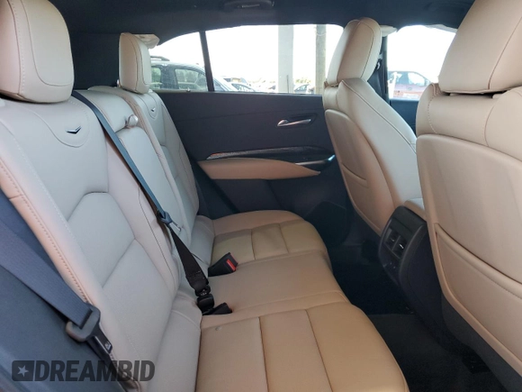 2024 Cadillac XT4 FWD Premium Luxury z VIN 1GYFZCR43RF241465, wystawiony jako Copart lot #49428795 z przebiegiem Nie podano mil oraz Szkoda całkowita • Salvage title. Historia ofert i sprzedaży dostępna na DreamBid. Obrazek 11.