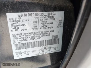 2001 Ford Escape XLT with VIN 1FMCU03181KA15501, listed as a IAAI auction lot 41857955 with 157,344 mi miles. Bid and sale history available at carsss.com. Image 9.