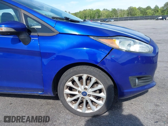 2014 Ford Fiesta SE with VIN 3FADP4BJ5EM190009, listed as a IAAI auction lot 42036976 with 157,575 mi miles. Bid and sale history available at carsss.com. Image 12.