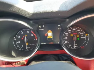 2019 Alfa Romeo Stelvio Ti z VIN ZASPAKBN2K7C40054, wystawiony jako Copart lot #86020774 z przebiegiem 16 135 mil mil oraz Szkody całkowita. Historia ofert i sprzedaży dostępna na DreamBid. Obrazek 9.