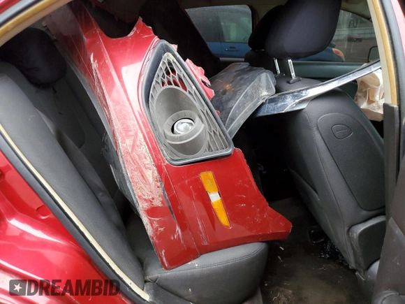 2010 Ford Fusion SE with VIN 3FAHP0HA8AR393040, listed as a Copart auction lot 86576704 with 240,697 mi miles and Salvage Title. Bid and sale history available at DreamBid. Image 10.