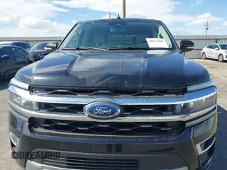2023 Ford Expedition Limited с VIN 1FMJU2A85PEA55304, выставлен на аукционе IAAI как лот 42613364 с пробегом 62 999 миль миль и . История ставок и продаж доступна на DreamBid. Изображение 6.