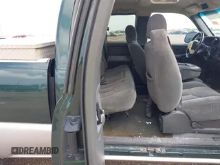 2004 Chevrolet Silverado 1500 Z71 with VIN 1GCEK19T94Z267299, listed as a IAAI auction lot 42093041 with 291,669 mi miles and . Bid and sale history available at DreamBid. Image 8.