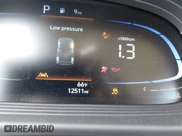 2024 Hyundai Venue SEL with VIN KMHRC8A3XRU294370, listed as a IAAI auction lot 41810440 with 12,511 mi miles and . Bid and sale history available at DreamBid. Image 16.