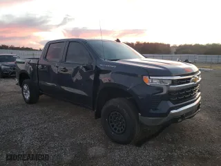 2022 Chevrolet Silverado 1500 LT with VIN 1GCPDKEK6NZ630097, listed as a Copart auction lot 82112084 with 21,692 mi miles and Salvage Title. Bid and sale history available at carsss.com. Image 4.