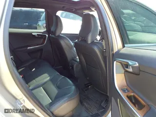 2015 Volvo XC60 T6 Drive-E Platinum with VIN YV449MDM8F2664536, listed as a IAAI auction lot 42037988 with 126,550 mi miles. Bid and sale history available at carsss.com. Image 8.