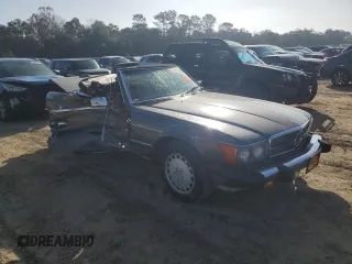 1988 Mercedes-Benz 560 Series 560SL with VIN WDBBA48D9JA082731, listed as a Copart auction lot 84756764 with 156,731 mi miles and Clean Title. Bid and sale history available at carsss.com. Image 4.