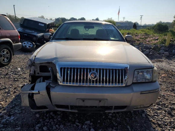 2009 Mercury Grand Marquis LS with VIN 2MEHM75V19X616257, listed as a Copart auction lot 72644514 with 121,415 mi miles and Salvage Title. Bid and sale history available at carsss.com. Image 5.