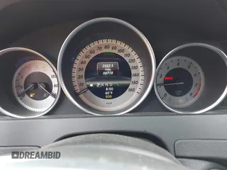 2013 Mercedes-Benz C-Class C 300 Sport with VIN WDDGF8AB5DR259585, listed as a IAAI auction lot 42019712 with 98,718 mi miles. Bid and sale history available at carsss.com. Image 7.