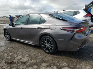 2022 Toyota Camry SE with VIN 4T1G11AK3NU628874, listed as a Copart auction lot 56055995 with 122,778 mi miles and Clean Title. Bid and sale history available at DreamBid. Image 2.
