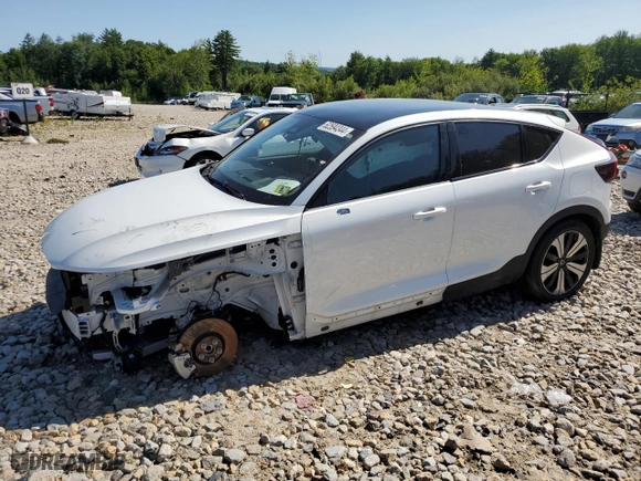 2023 Volvo C40 Recharge Pure Electric Plus with VIN YV4ED3GL9P2050323, listed as a Copart auction lot 62594344 with 0 mi miles and Salvage Title. Bid and sale history available at carsss.com. Image 1.