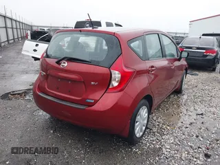 2016 Nissan Note S z VIN 3N1CE2CP3GL388733, wystawiony jako IAAI lot #41140316 z przebiegiem 59 989 mil mil oraz . Historia ofert i sprzedaży dostępna na DreamBid. Obrazek 4.
