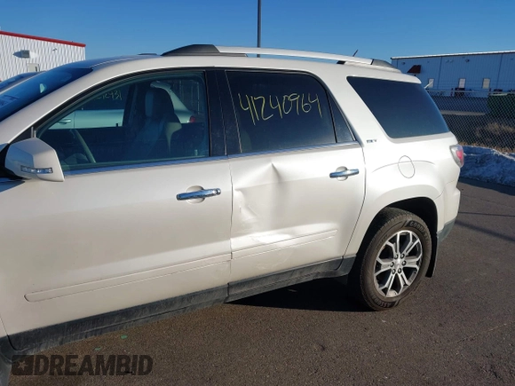 2014 GMC Acadia SLT with VIN 1GKKVSKD7EJ274677, listed as a IAAI auction lot 41240964 with 176,282 mi miles. Bid and sale history available at carsss.com. Image 18.
