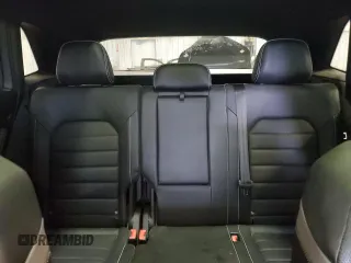 2021 Volkswagen Atlas SEL Premium z VIN 1V2TE2CA0MC220420, wystawiony jako Copart lot #56583215 z przebiegiem 27 662 mil mil oraz Szkoda całkowita • Salvage title. Historia ofert i sprzedaży dostępna na DreamBid. Obrazek 10.