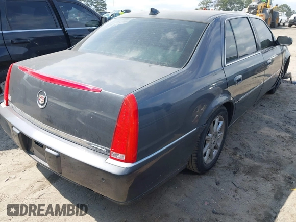 2010 Cadillac DTS w/1SC with VIN 1G6KD5EY3AU137889, listed as a IAAI auction lot 41799888 with 171,546 mi miles. Bid and sale history available at carsss.com. Image 4.