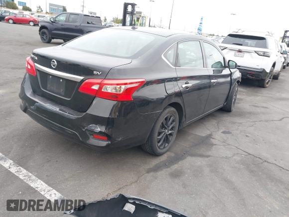 2018 Nissan Sentra SV z VIN 3N1AB7AP2JL632962, wystawiony jako IAAI lot #42058050 z przebiegiem 119 863 mil mil oraz . Historia ofert i sprzedaży dostępna na DreamBid. Obrazek 4.