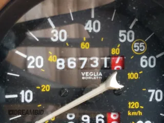 1980 FIAT 124 Spider z VIN 124CS000173621, wystawiony jako Copart lot #47671670 z przebiegiem 86 731 mil mil oraz Szkoda całkowita • Salvage title. Historia ofert i sprzedaży dostępna na DreamBid. Obrazek 8.