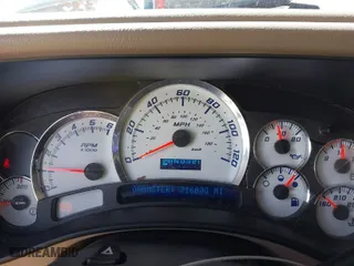 2005 Chevrolet Silverado 1500 LS with VIN 2GCEK13T151233103, listed as a IAAI auction lot 41656738 with 216,008 mi miles. Bid and sale history available at carsss.com. Image 7.