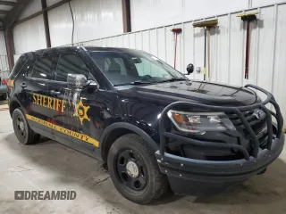 2016 Ford Police Interceptor Utility z VIN 1FM5K8AR7GGB54066, wystawiony jako Copart lot #52110255 z przebiegiem 95 302 mil mil oraz Szkoda całkowita • Salvage title. Historia ofert i sprzedaży dostępna na DreamBid. Obrazek 4.