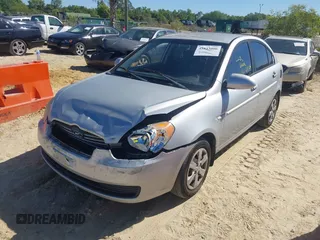2008 Hyundai Accent GLS with VIN KMHCN46CX8U214890, listed as a IAAI auction lot 41843006 with 179,550 mi miles. Bid and sale history available at carsss.com. Image 2.