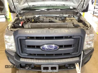 2014 Ford F-350 XL z VIN 1FTBF3A65EEB30118, wystawiony jako IAAI lot #42731343 z przebiegiem 114 298 mil mil oraz . Historia ofert i sprzedaży dostępna na DreamBid. Obrazek 26.