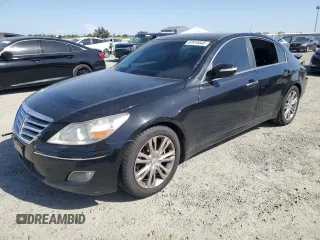 2011 Hyundai Genesis z VIN KMHGC4DE2BU134812, wystawiony jako Copart lot #53916545 z przebiegiem 174 495 mil mil oraz Szkoda całkowita • Salvage title. Historia ofert i sprzedaży dostępna na DreamBid. Obrazek 1.