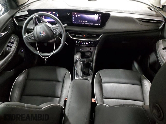 2024 Buick Encore GX Avenir с VIN KL4AMFSL0RB062609, выставлен на аукционе Copart как лот 75901274 с пробегом 9 972 миль миль и Списание • Salvage title. История ставок и продаж доступна на DreamBid. Изображение 8.