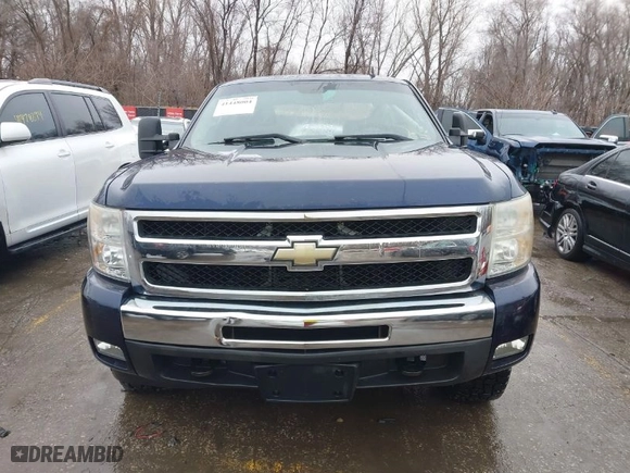 2010 Chevrolet Silverado 1500 LT with VIN 3GCRKSE31AG224178, listed as a IAAI auction lot 41448004 with 163,933 mi miles. Bid and sale history available at carsss.com. Image 12.