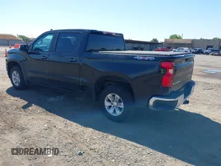 2020 Chevrolet Silverado 1500 LT with VIN 3GCUYDEDXLG356890, listed as a IAAI auction lot 42228239 with 140,889 mi miles and . Bid and sale history available at DreamBid. Image 3.