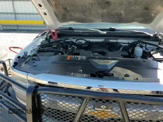 2019 Chevrolet Silverado 1500 Work Truck z VIN 2GCVKNEC0K1199218, wystawiony jako Copart lot #87089695 z przebiegiem 134 099 mil mil oraz Czysty tytuł • Clean title. Historia ofert i sprzedaży dostępna na DreamBid. Obrazek 13.