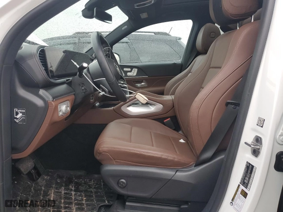 2024 Mercedes-Benz GLS with VIN 4JGFF5KE0RB207936, listed as a Copart auction lot 45706885 with 10,543 mi miles and Salvage Title. Bid and sale history available at carsss.com. Image 7.