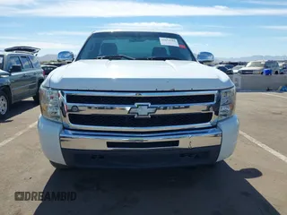 2009 Chevrolet Silverado 1500 Work Truck with VIN 1GCEC14019Z276063, listed as a IAAI auction lot 41654795 with 190,331 mi miles. Bid and sale history available at carsss.com. Image 12.