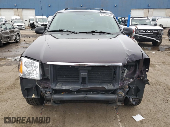 2009 GMC Envoy SLE with VIN 1GKDS33S592102331, listed as a Copart auction lot 82414164 with 53,613 mi miles and Clean Title. Bid and sale history available at carsss.com. Image 5.