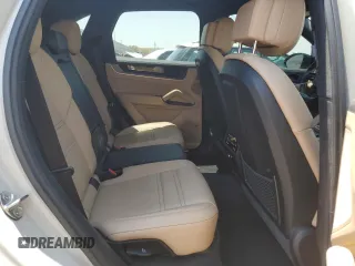 2024 Porsche Cayenne с VIN WP1AA2AYXRDA06913, выставлен на аукционе Copart как лот 61468815 с пробегом 22 152 миль миль и Списание • Salvage title. История ставок и продаж доступна на DreamBid. Изображение 11.