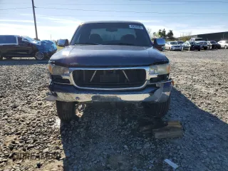 2000 GMC New Sierra 1500 SLE with VIN 2GTEK19T8Y1250220, listed as a Copart auction lot 49638885 with 345,567 mi miles and Salvage Title. Bid and sale history available at carsss.com. Image 5.