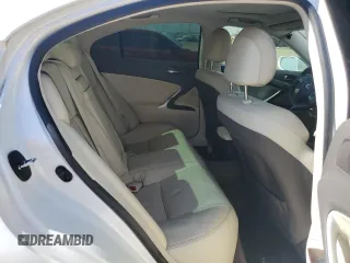 2011 Lexus IS 250 z VIN JTHCF5C26B2034956, wystawiony jako Copart lot #56358965 z przebiegiem 64 591 mil mil oraz Szkoda całkowita • Salvage title. Historia ofert i sprzedaży dostępna na DreamBid. Obrazek 10.