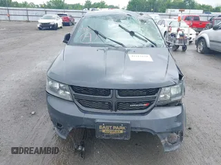 2018 Dodge Journey Crossroad with VIN 3C4PDDGGXJT514620, listed as a IAAI auction lot 42117159 with 110,252 mi miles. Bid and sale history available at carsss.com. Image 6.