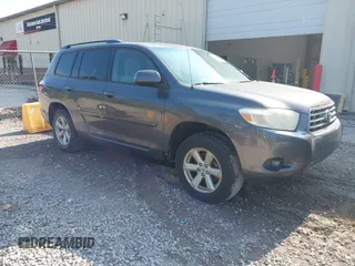2008 Toyota Highlander z VIN JTEES41A582069437, wystawiony jako IAAI lot #42451348 z przebiegiem 250 518 mil mil oraz . Historia ofert i sprzedaży dostępna na DreamBid. Obrazek 1.