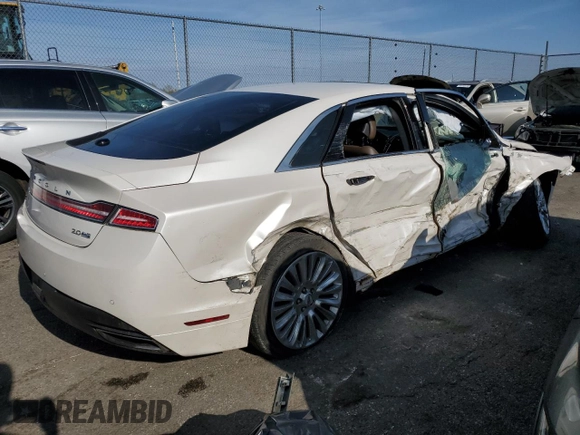 2015 Lincoln MKZ with VIN 3LN6L2J94FR610420, listed as a Copart auction lot 52308305 with 149,291 mi miles and Salvage title. Bid and sale history available at DreamBid. Image 3.