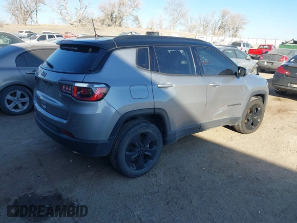 2018 Jeep Compass Latitude with VIN 3C4NJDBB1JT326239, listed as a IAAI auction lot 41325854 with 79,192 mi miles and . Bid and sale history available at DreamBid. Image 4.