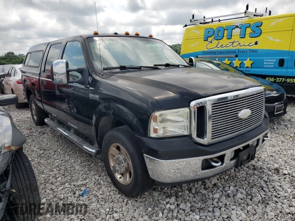 2006 Ford F-250 XL with VIN 1FTSW20P56EC22366, listed as a Copart auction lot 58015465 with 303,484 mi miles and Clean title. Bid and sale history available at DreamBid. Image 4.