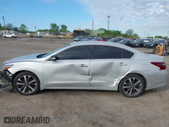 2017 Nissan Altima S z VIN 1N4AL3AP3HC116799, wystawiony jako IAAI lot #41577016 z przebiegiem 168 207 mil mil oraz . Historia ofert i sprzedaży dostępna na DreamBid. Obrazek 13.