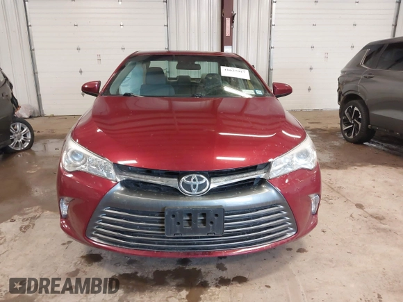 2017 Toyota Camry XLE with VIN 4T1BF1FK5HU692603, listed as a IAAI auction lot 41627917 with 21,986 mi miles. Bid and sale history available at carsss.com. Image 12.