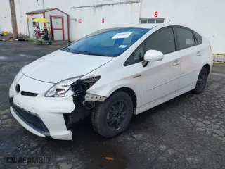 2015 Toyota Prius Four with VIN JTDKN3DU4F1883032, listed as a IAAI auction lot 41528573 with 104,056 mi miles. Bid and sale history available at carsss.com. Image 17.