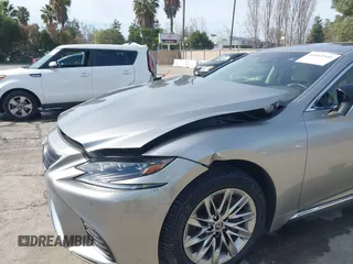 2018 Lexus LS with VIN JTHB51FF5J5005192, listed as a IAAI auction lot 41601540 with 44,042 mi miles. Bid and sale history available at carsss.com. Image 6.