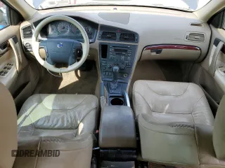 2004 Volvo V70 XC Cross Country z VIN YV1SZ59H141163089, wystawiony jako Copart lot #59622665 z przebiegiem 95 522 mil mil oraz Czysty tytuł • Clean title. Historia ofert i sprzedaży dostępna na DreamBid. Obrazek 8.