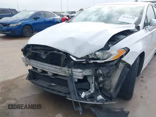 2016 Ford Fusion SE with VIN 3FA6P0H73GR358152, listed as a IAAI auction lot 41215591 with 186,481 mi miles. Bid and sale history available at carsss.com. Image 6.